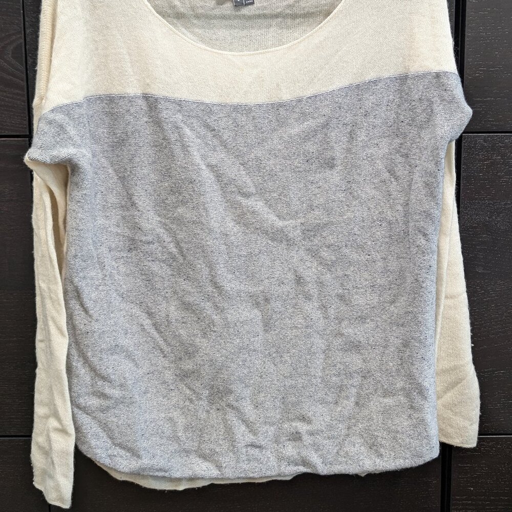 Vince 100% Cashmere Colorblock Sweater